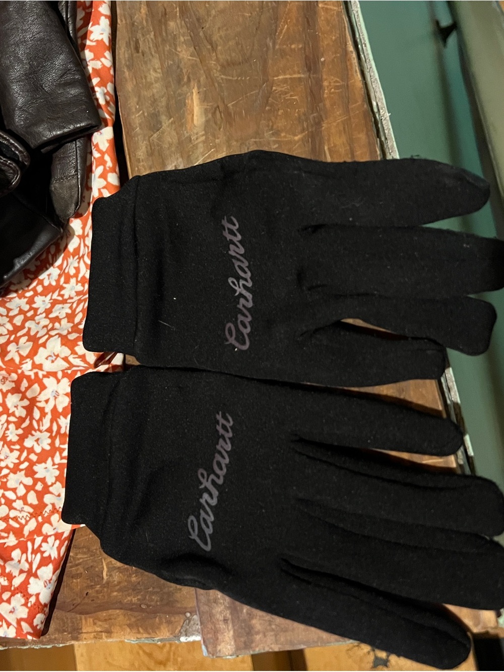 Carhartt Black Logo Touchscreen Gloves